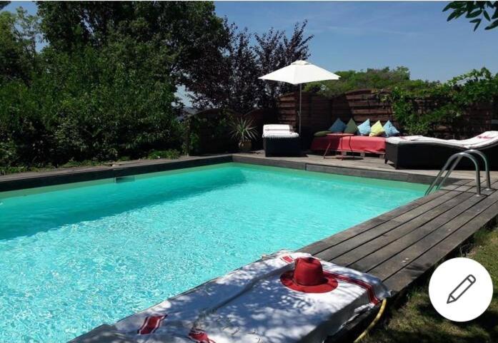 Séjour chez l'habitant Le Jardin De Sabine Éguilles