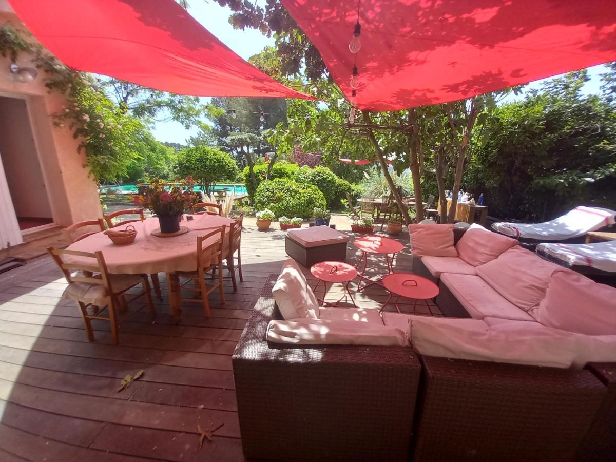 Séjour chez l'habitant Le Jardin De Sabine Éguilles